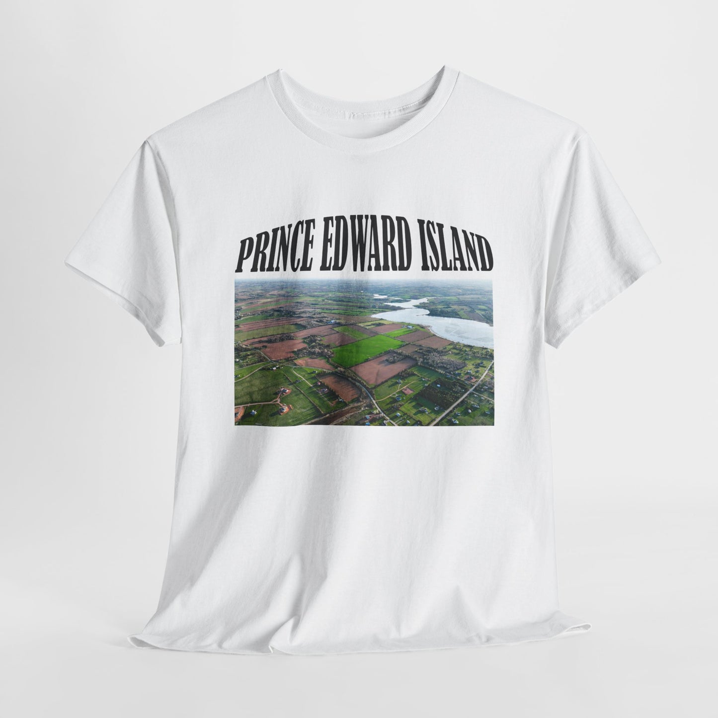 Prince Edward Island / Canada Unisex Heavy Cotton Tee