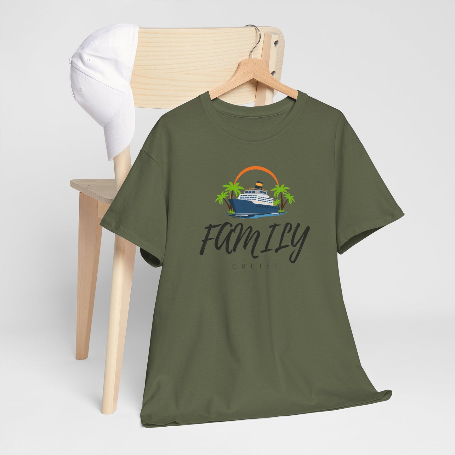 Family Cruise 1 / Tee