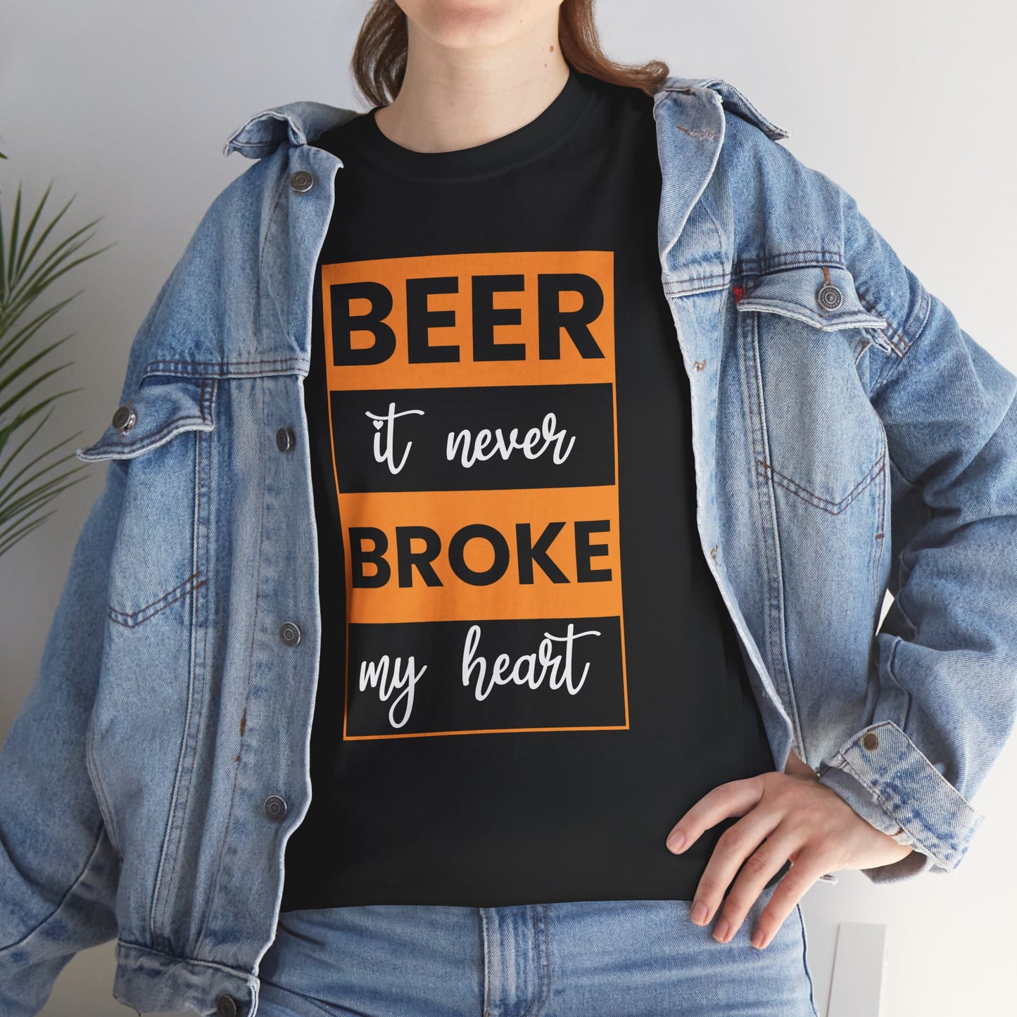 Beer never broke my heart Unisex Heavy Cotton Tee