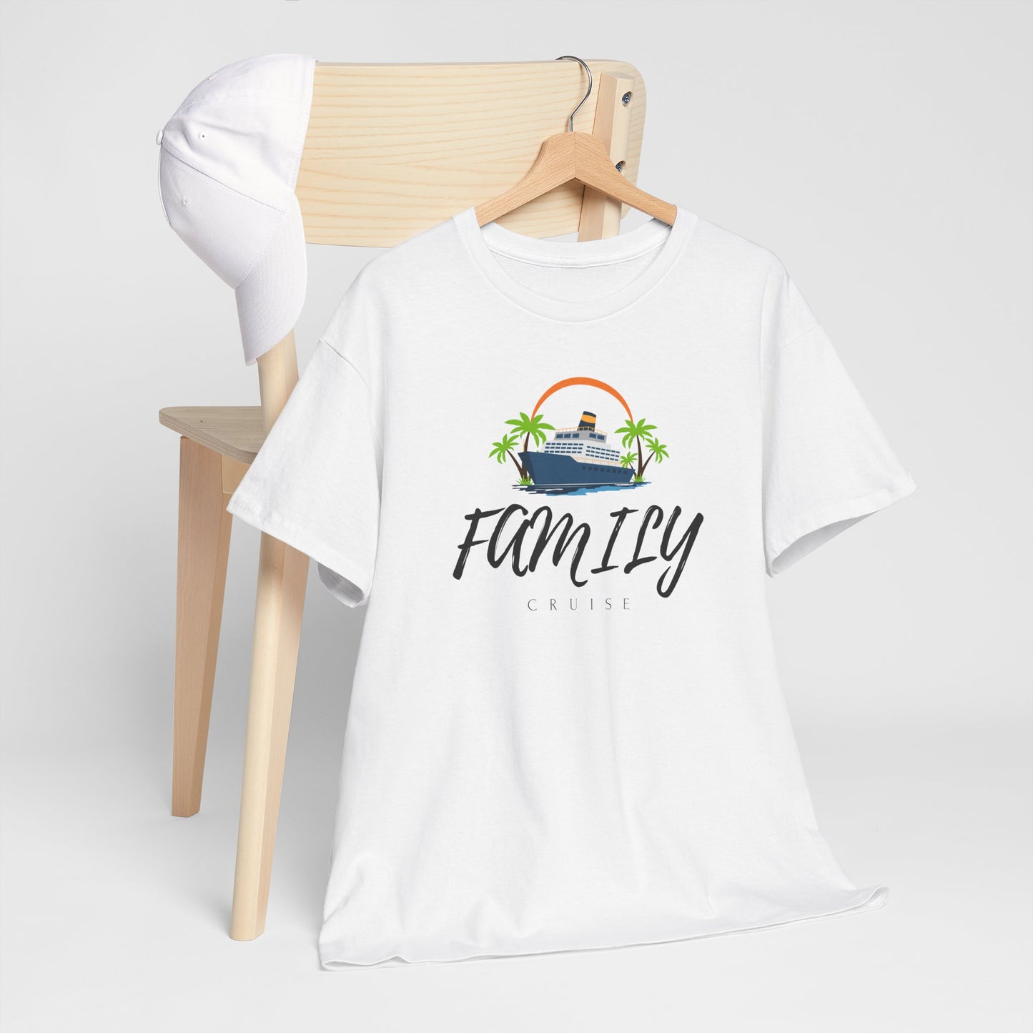 Family Cruise 1 / Tee