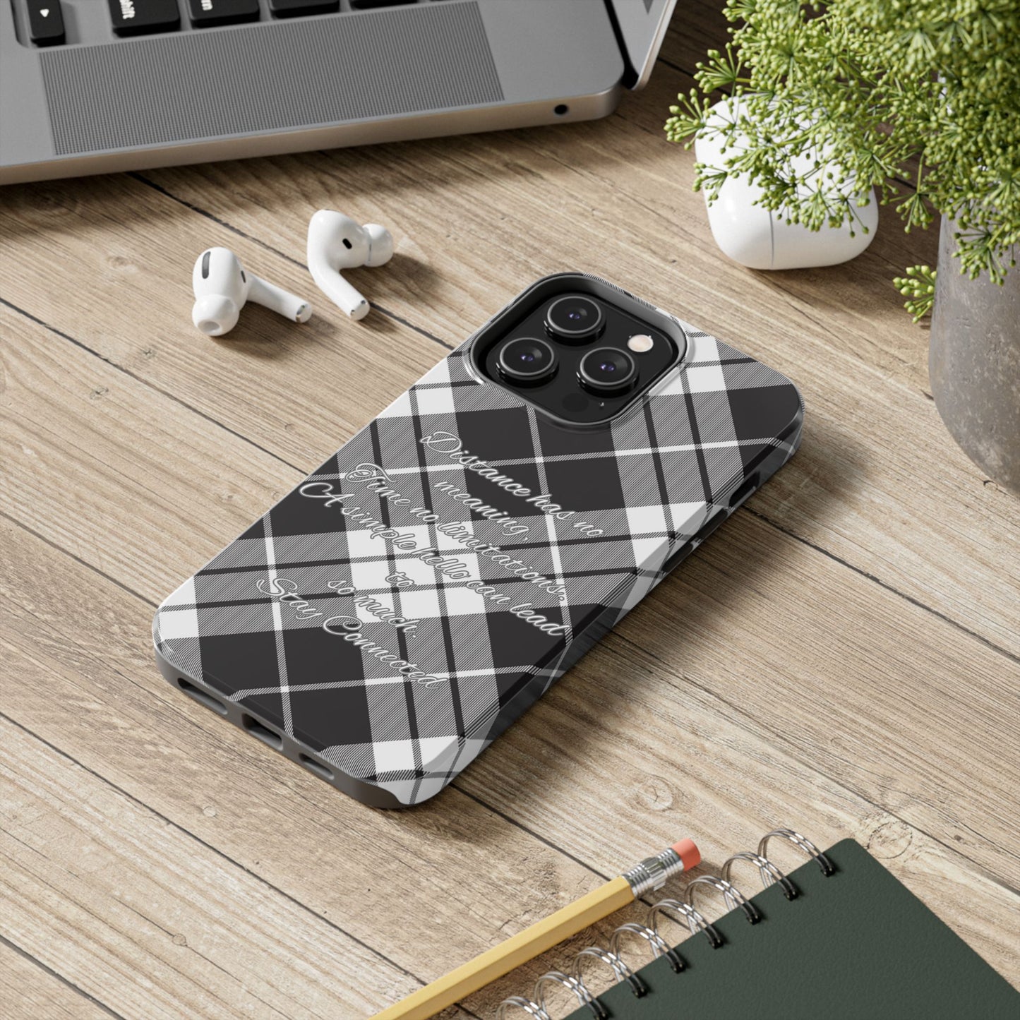 Black checkered plaid / Tough Phone Cases