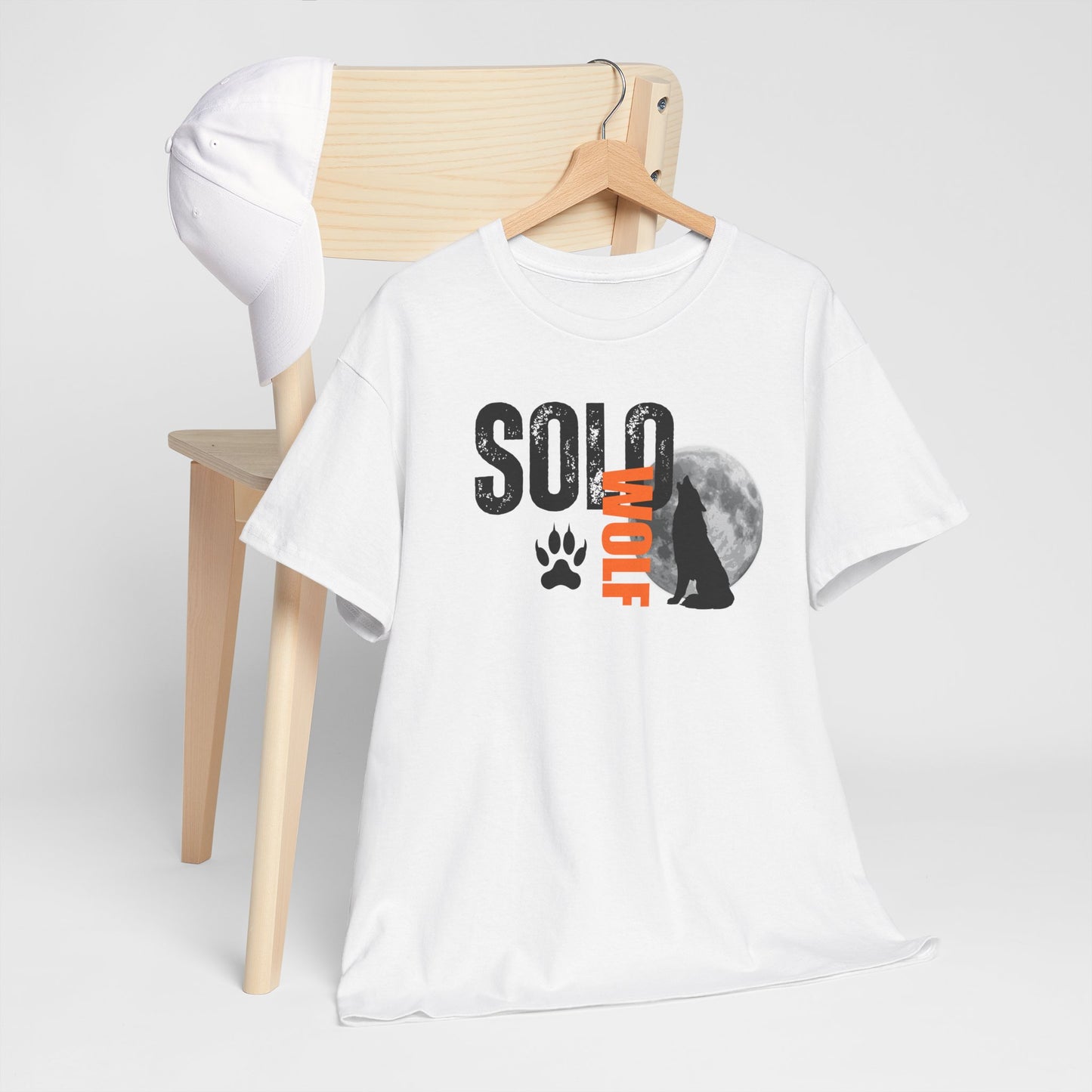 Solo Wolf Unisex Heavy Cotton Tee